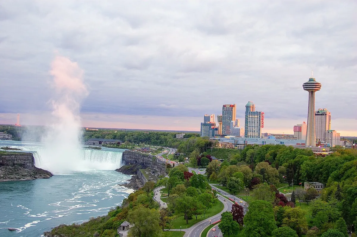 Niagara Falls
